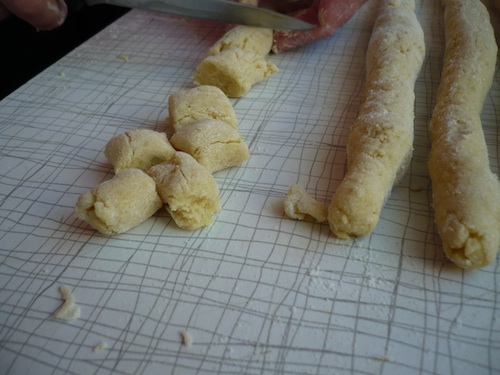 bramborové knedlíky plněné uzeným masem - plnění